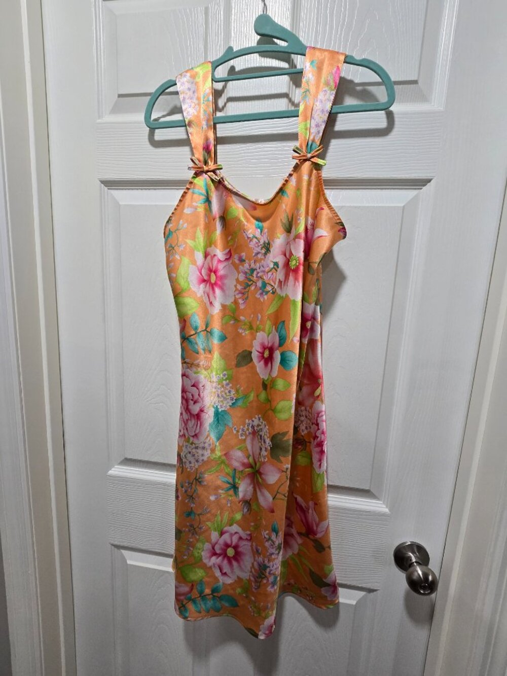 Victorias Secret Pink Slip Dress Nightgown Floral Medium Wide Strap Feminine